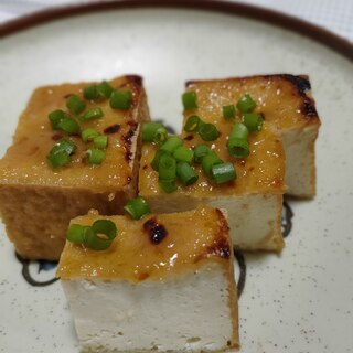 厚揚げの味噌マヨ焼き